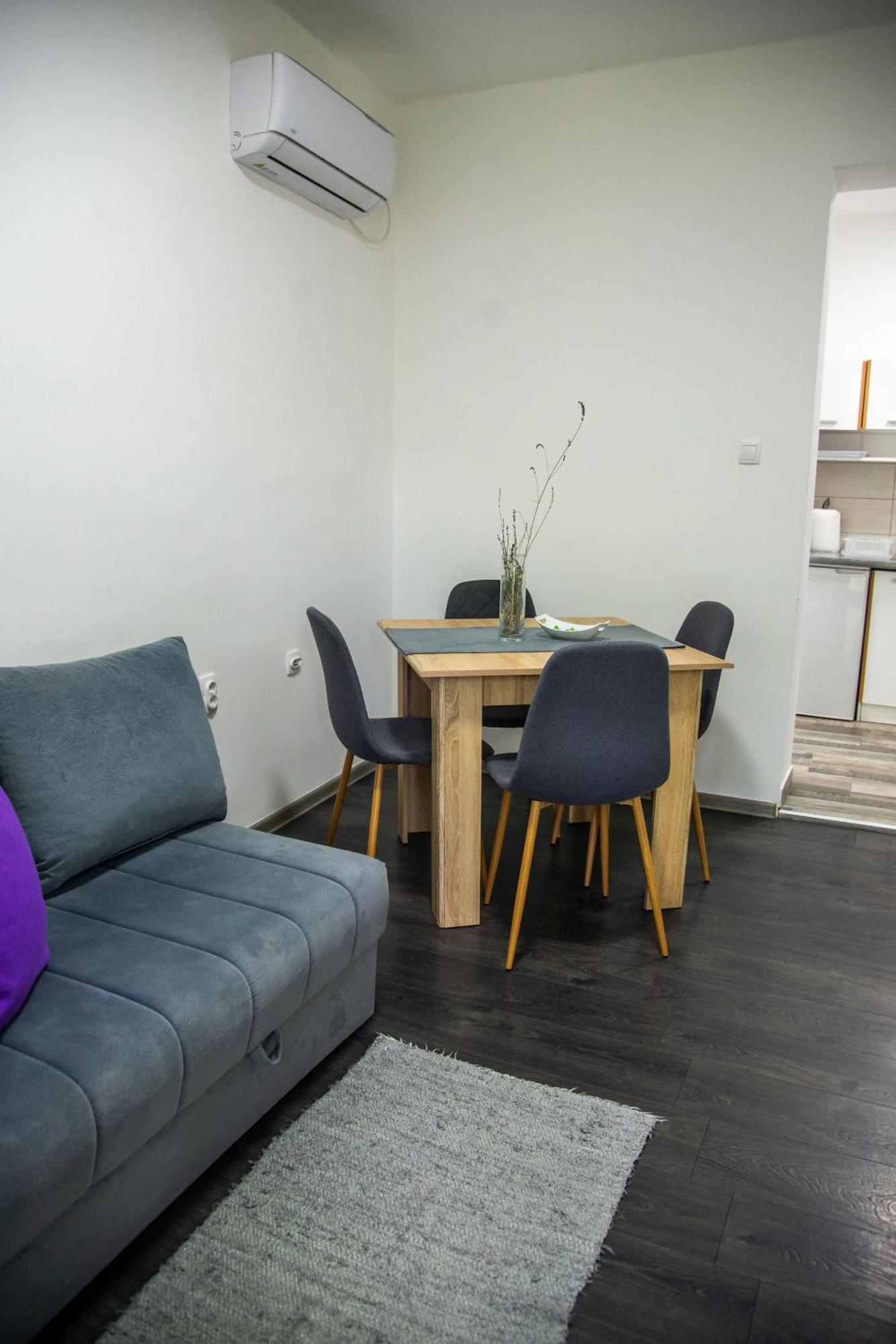 ורדניק Apartmani Maslacak מראה חיצוני תמונה
