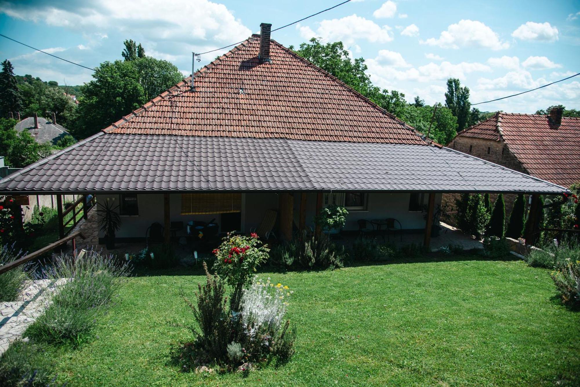 ורדניק Apartmani Maslacak מראה חיצוני תמונה